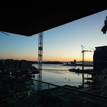 Spectacular 2 Bedroom 2 Bath - - Brand New In 2023 *