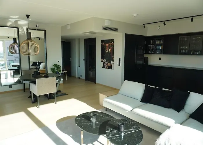 Lejlighed Spectacular 2 Bedroom 2 Bath - - Brand New In 2023