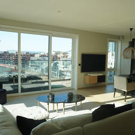 Spectacular 2 Bedroom 2 Bath - - Brand New In 2023 * אוסלו