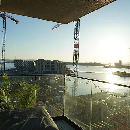 Spectacular 2 Bedroom 2 Bath - - Brand New In 2023 * 奥斯陆