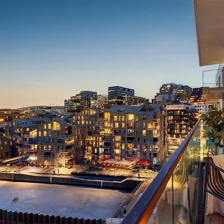 公寓 Spectacular 2 Bedroom 2 Bath - - Brand New In 2023 *