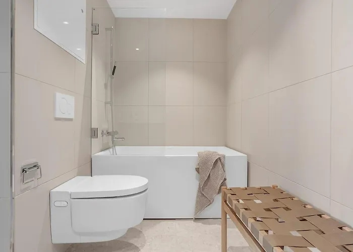 Spectacular 2 Bedroom 2 Bath - - Brand New In 2023 *